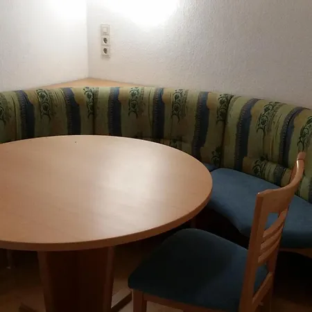 Wittelsbacherstrasse 10 Appartement *