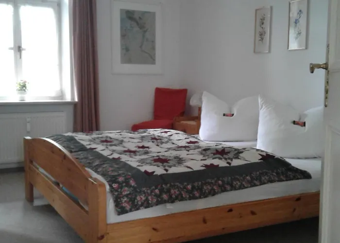 Wittelsbacherstrasse 10